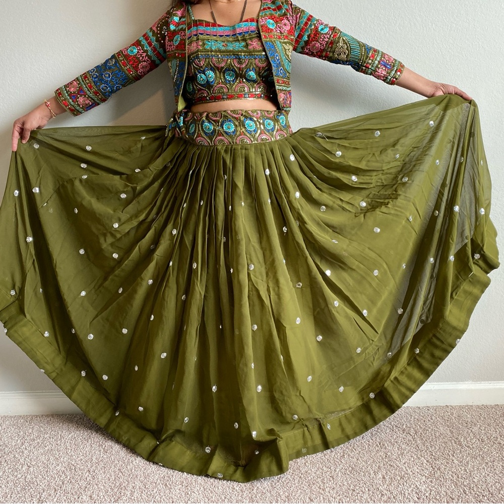 Multi Color Crop Tip With Skirts - image 2